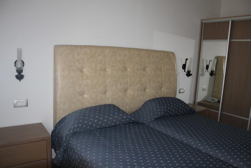 Sunny Suites Maleme Exterior foto